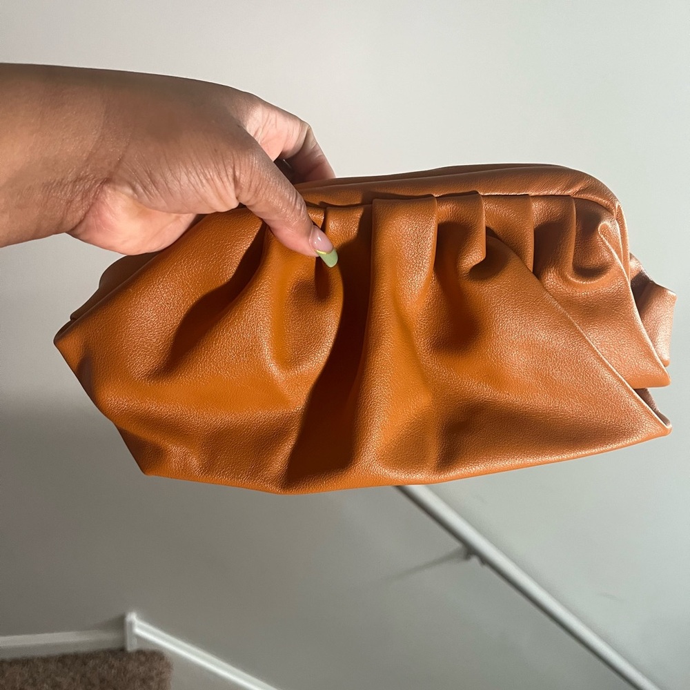 SHEIN Caramel Ruched Wristlet Clutch